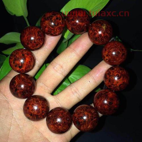 小叶紫檀木的密度（小叶紫檀木硬度） 第1张